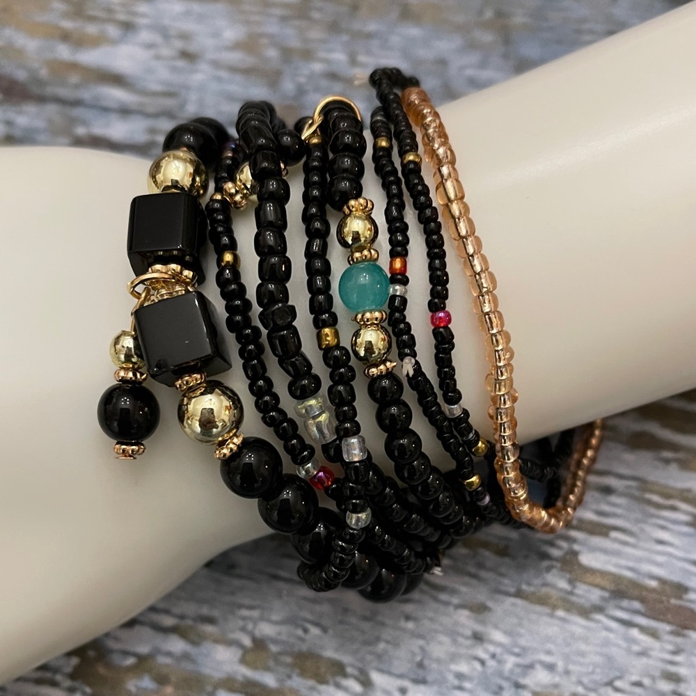 Black & Gold Seed Bead Bracelets Set of 8 NWT